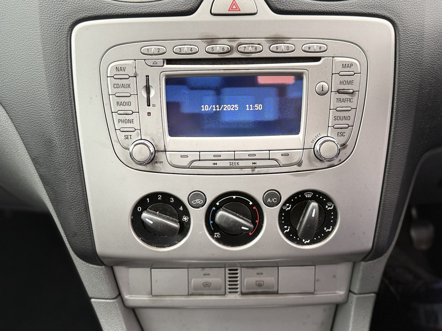 Used Ford Focus 2011 for sale - 77639196: Photo 14