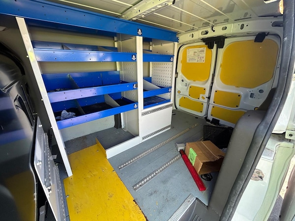 Used Ford Transit Connect 2019 for sale - 74518912: Photo 14