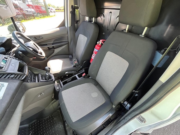 Used Ford Transit Connect 2019 for sale - 74518912: Photo 17