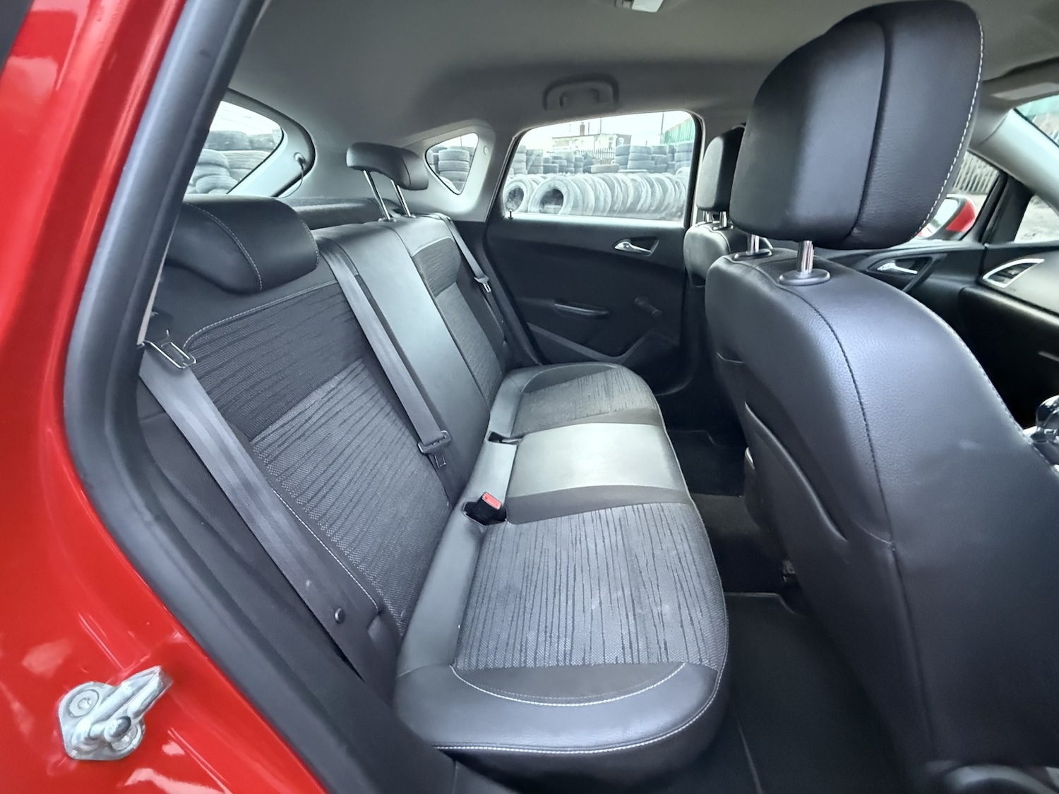 Used Vauxhall Astra 2015 for sale - 77639161: Photo 12