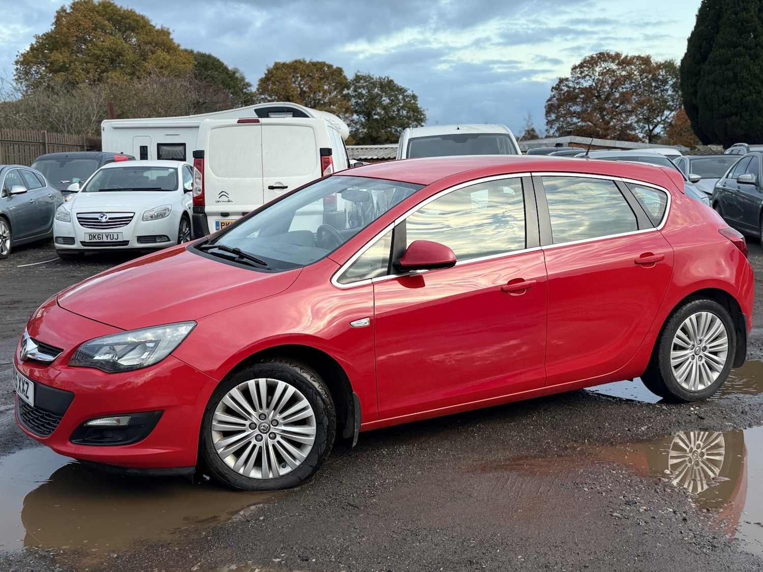 Used Vauxhall Astra 2015 for sale - 77639161: Photo 2
