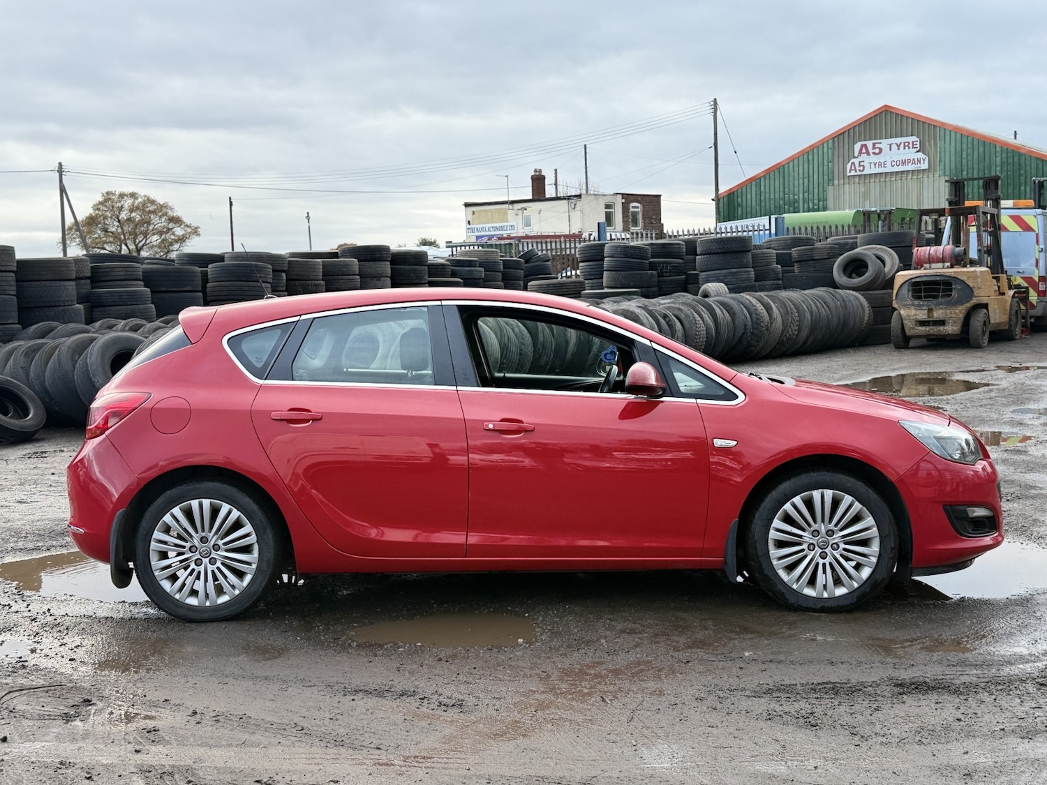 Used Vauxhall Astra 2015 for sale - 77639161: Photo 3