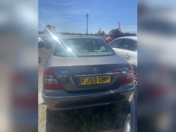 Used Mercedes-Benz E Class 2009 for sale - 78182753: Photo