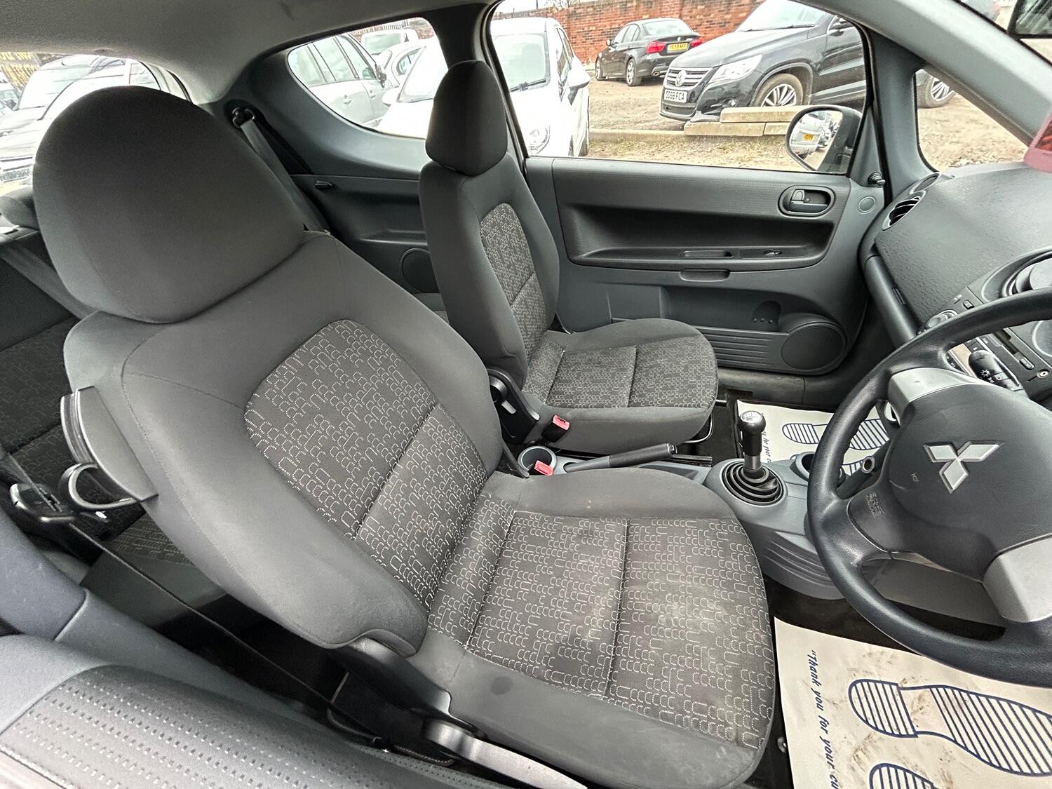 Used Mitsubishi Colt 2009 for sale - 76793475: Photo 10