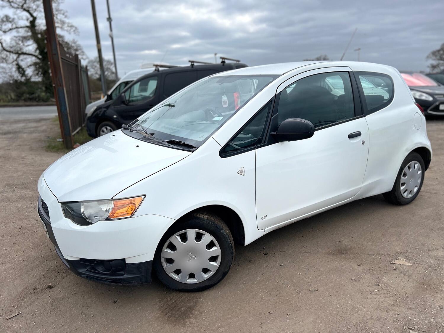Used Mitsubishi Colt 2009 for sale - 76793475: Photo 2