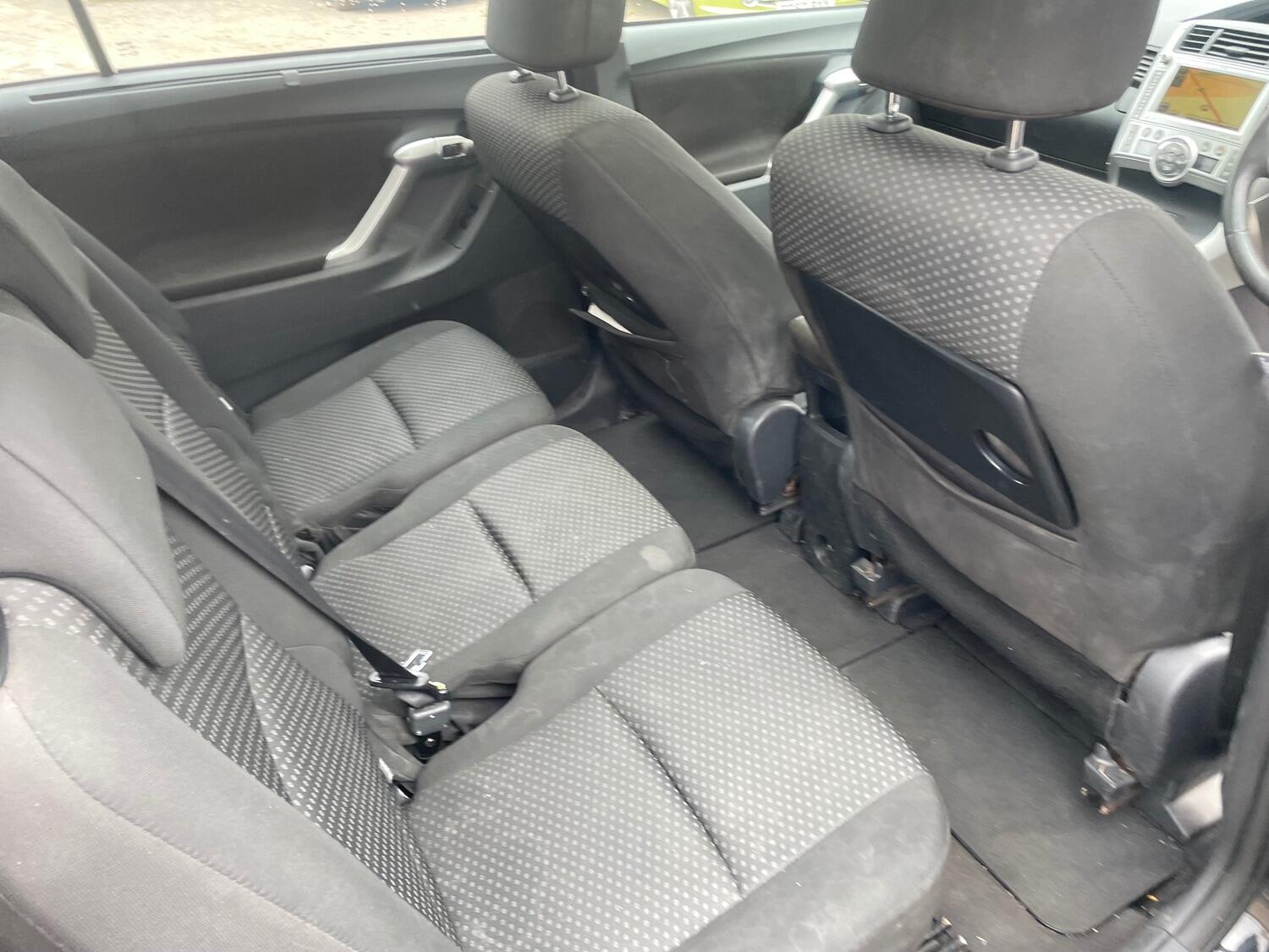 Used Toyota Verso 2011 for sale - 77639219: Photo 11