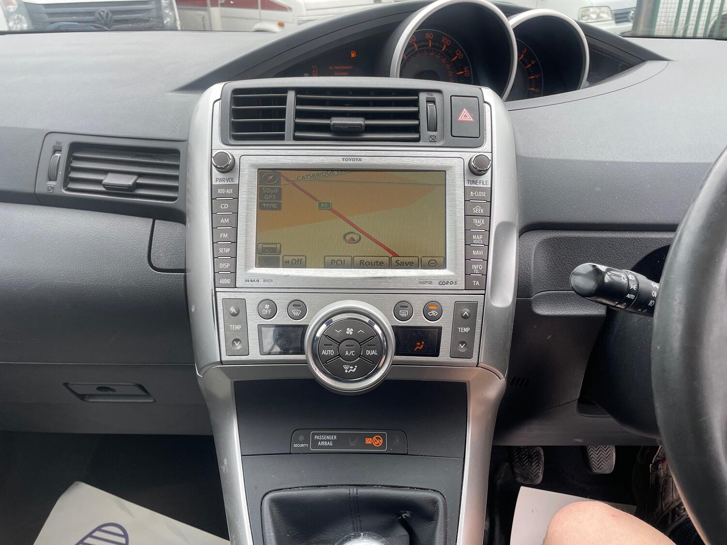 Used Toyota Verso 2011 for sale - 77639219: Photo 23