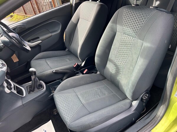 Used Ford Fiesta 2010 for sale - 73823900: Photo 13