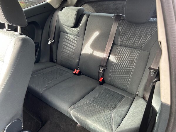 Used Ford Fiesta 2010 for sale - 73823900: Photo 16