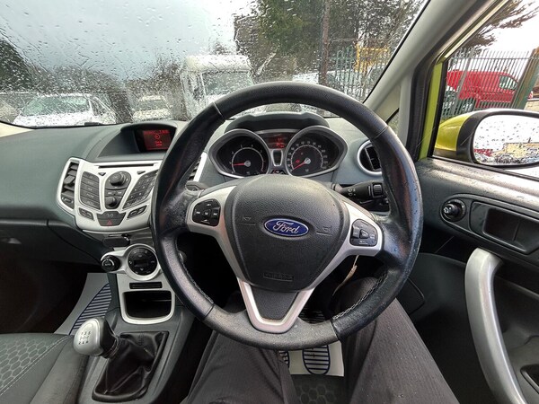 Used Ford Fiesta 2010 for sale - 73823900: Photo 21