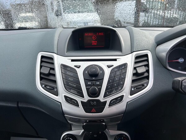 Used Ford Fiesta 2010 for sale - 73823900: Photo 24