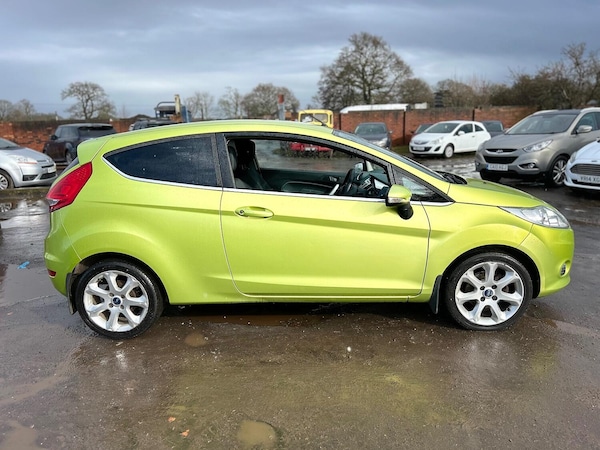 Used Ford Fiesta 2010 for sale - 73823900: Photo 3