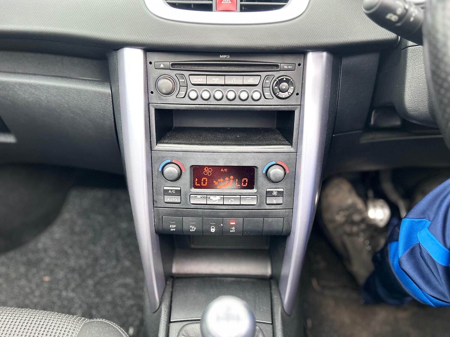 Used Peugeot 207 CC 2007 for sale - 75968715: Photo 20