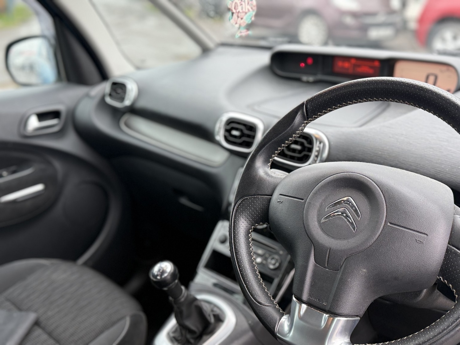 Used Citroen C3 Picasso 2013 for sale - 77639216: Photo 10