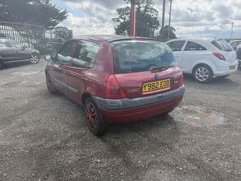 Used Renault Clio 2001 for sale - 79697070: Photo