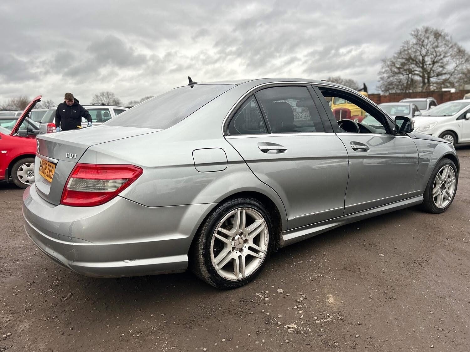 Used Mercedes-Benz C Class 2008 for sale - 77639178: Photo 4