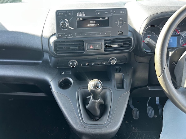 Used Vauxhall Combo 2018 for sale - 74774808: Photo 10