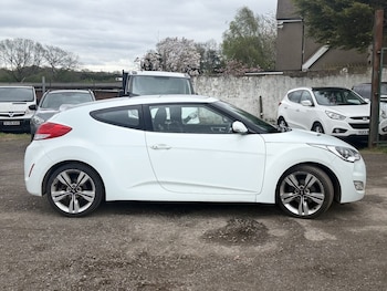 Used Hyundai Veloster 2012 for sale - 79246561: Photo