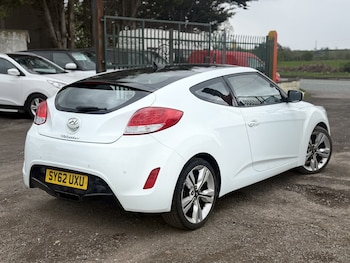 Used Hyundai Veloster 2012 for sale - 79246561: Photo