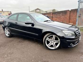 Used Mercedes-Benz CLC 2010 for sale - 74820860: Photo