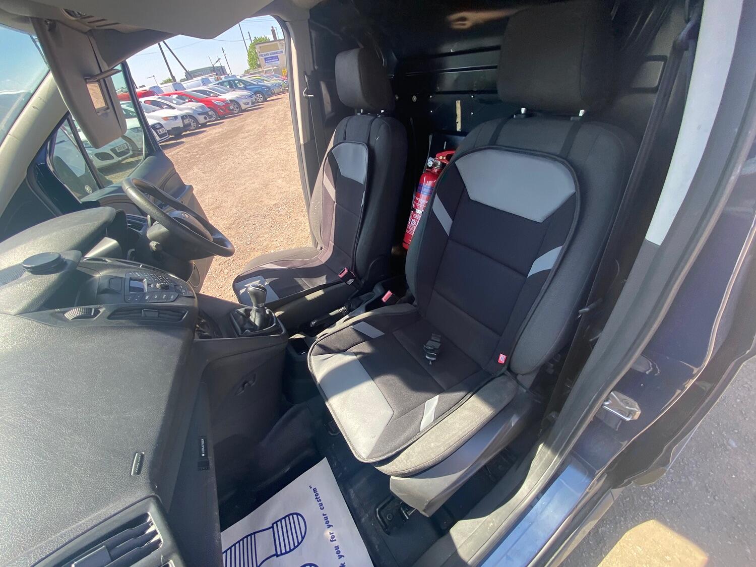 Used Ford Transit Connect 2017 for sale - 76793465: Photo 10