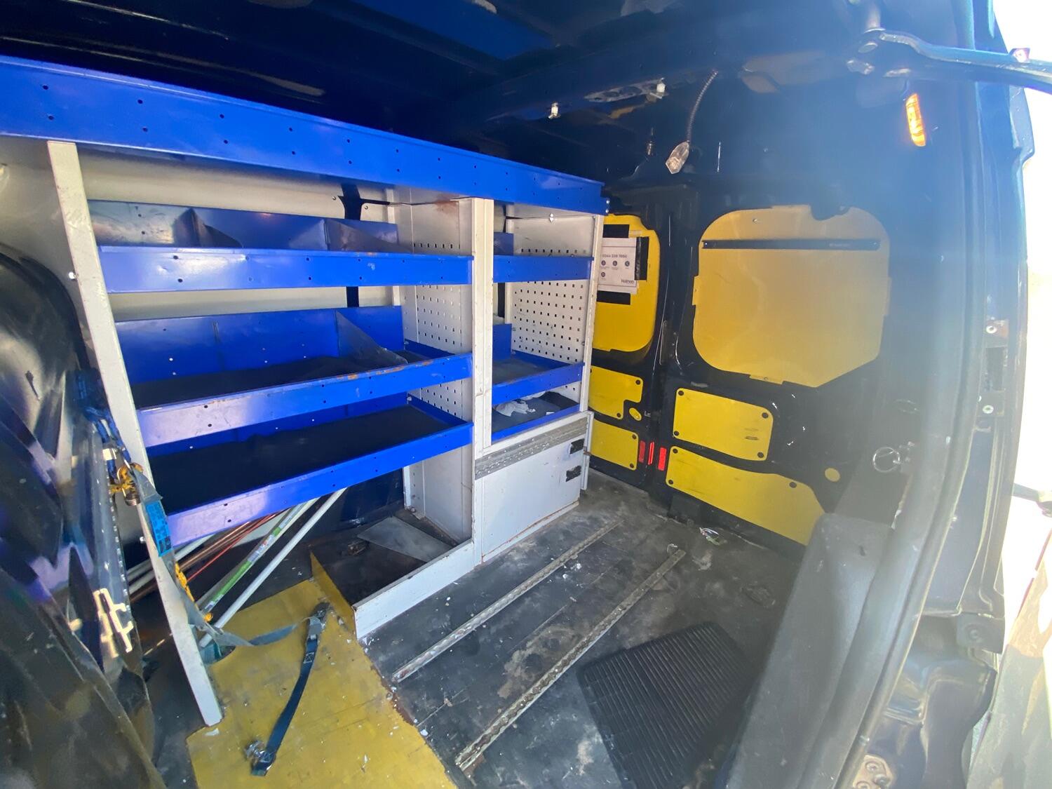 Used Ford Transit Connect 2017 for sale - 76793465: Photo 11