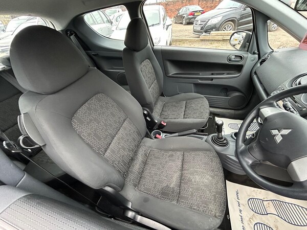 Used Mitsubishi Colt 2009 for sale - 74067511: Photo 10