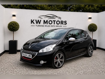 Used Peugeot 208 2014 for sale - 78897802: Photo