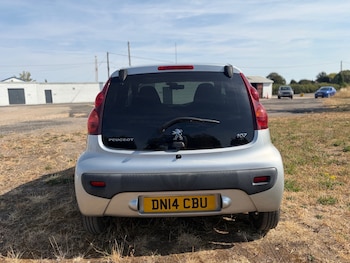 Used Peugeot 107 2014 for sale - 79467573: Photo