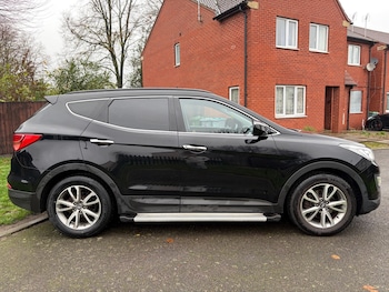Used Hyundai Santa Fe 2014 for sale - 76532269: Photo