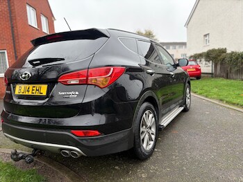 Used Hyundai Santa Fe 2014 for sale - 76532269: Photo