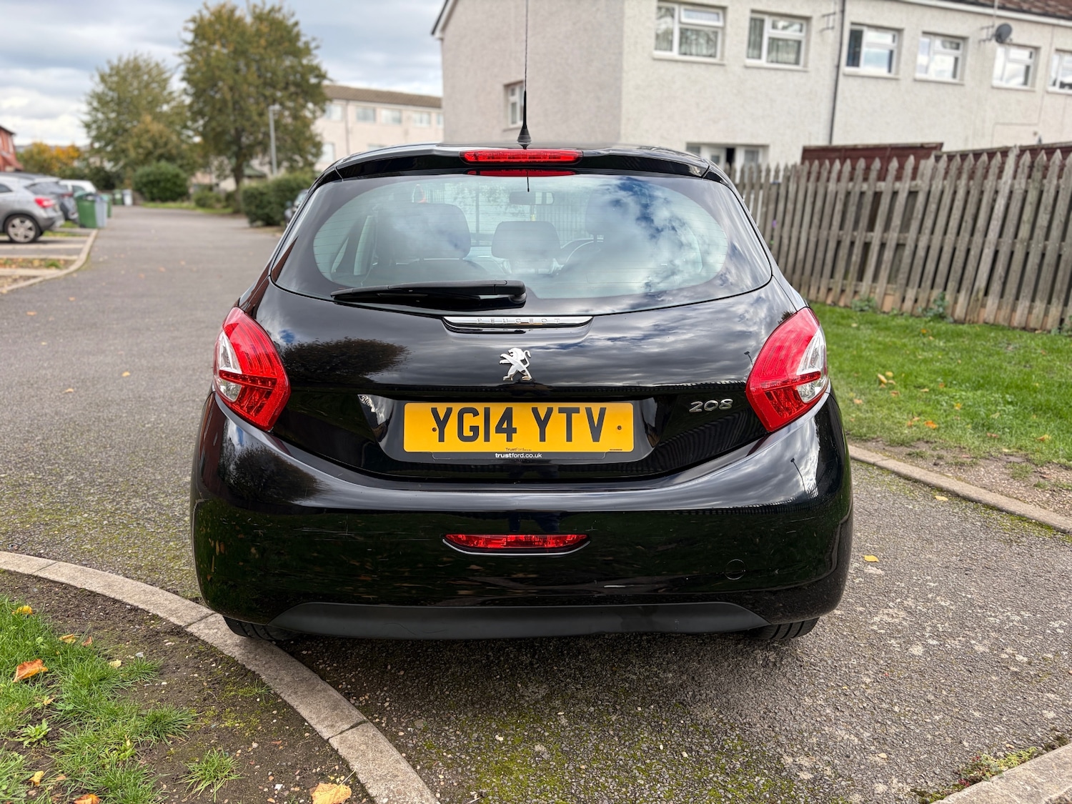 Used Peugeot 208 2014 for sale - 77990335: Photo 6