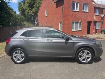Used Mercedes-Benz GLA 2015 for sale - 75423558: Photo
