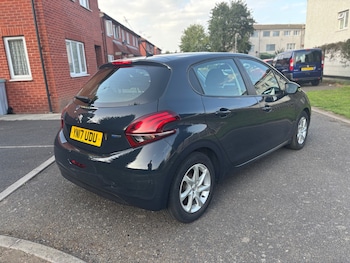 Used Peugeot 208 2017 for sale - 75428341: Photo