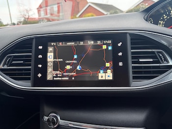Used Peugeot 308 2015 for sale - 79054727: Photo