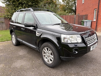Used Land Rover Freelander 2010 for sale - 76131630: Photo