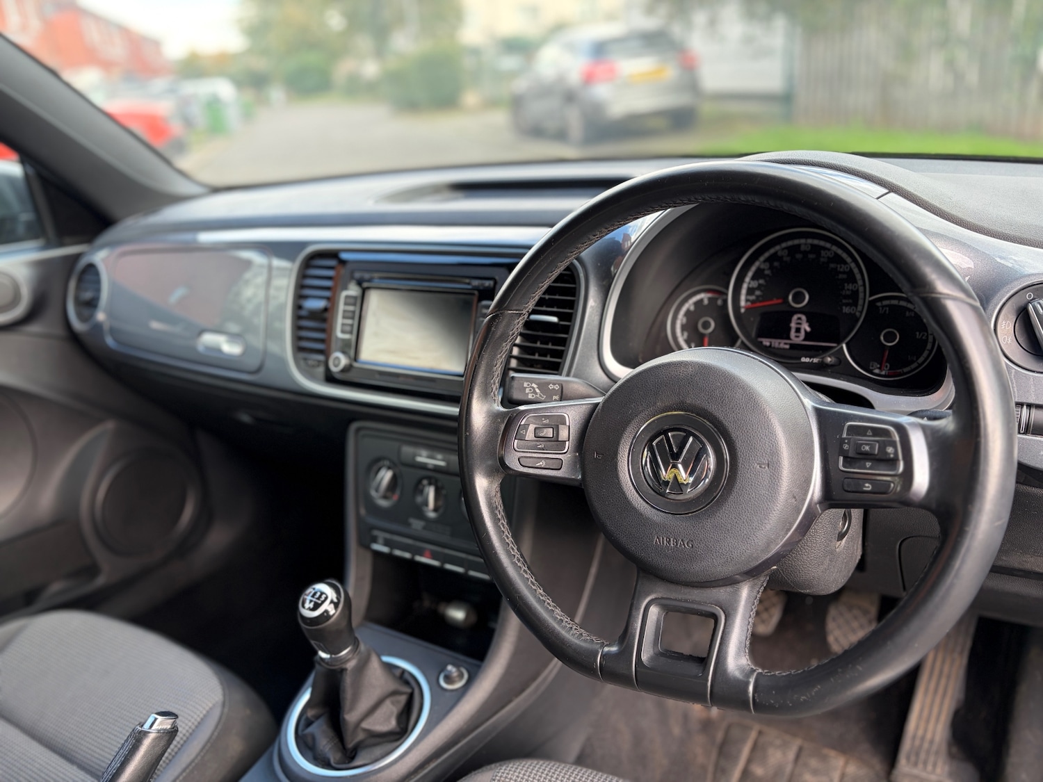 Used Volkswagen Beetle 2014 for sale - 76204930: Photo 9