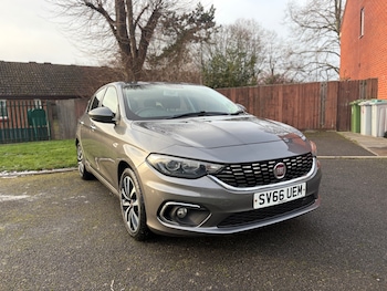 2016 (66) - 1.4 T-Jet [120] Lounge 5dr