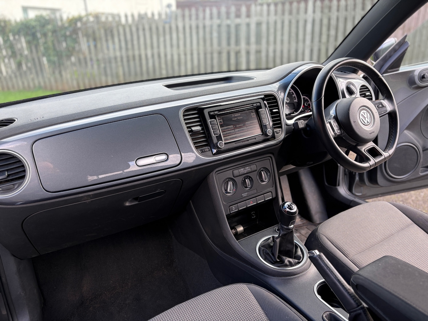 Used Volkswagen Beetle 2014 for sale - 77989398: Photo 17