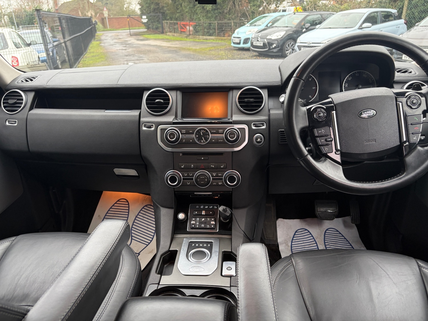 Used Land Rover Discovery 2016 for sale - 77026000: Photo 14