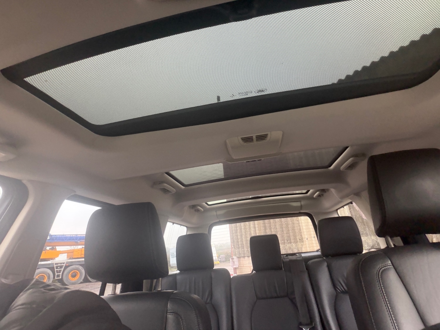 Used Land Rover Discovery 2016 for sale - 77026000: Photo 24