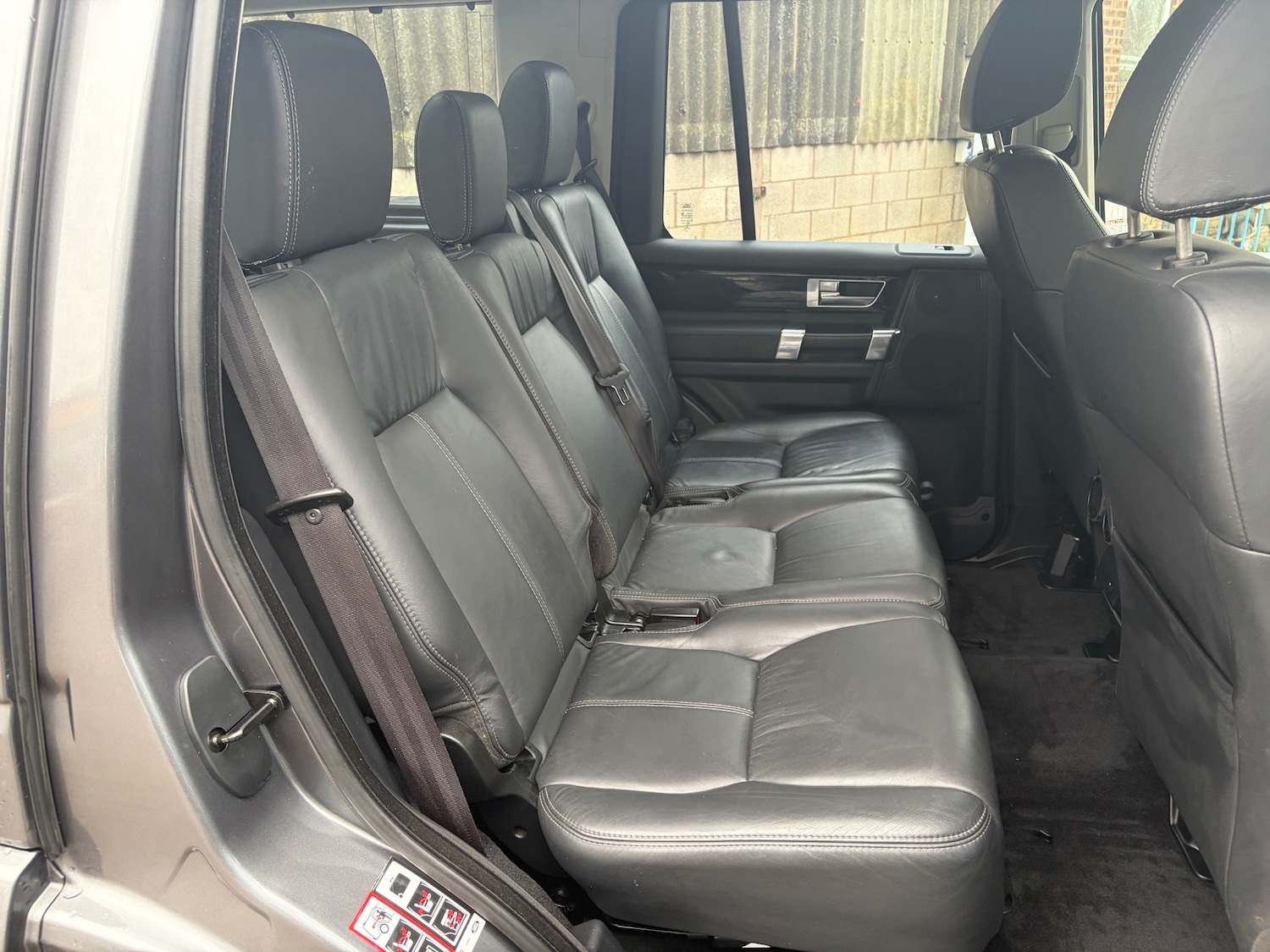 Used Land Rover Discovery 2016 for sale - 77026000: Photo 9