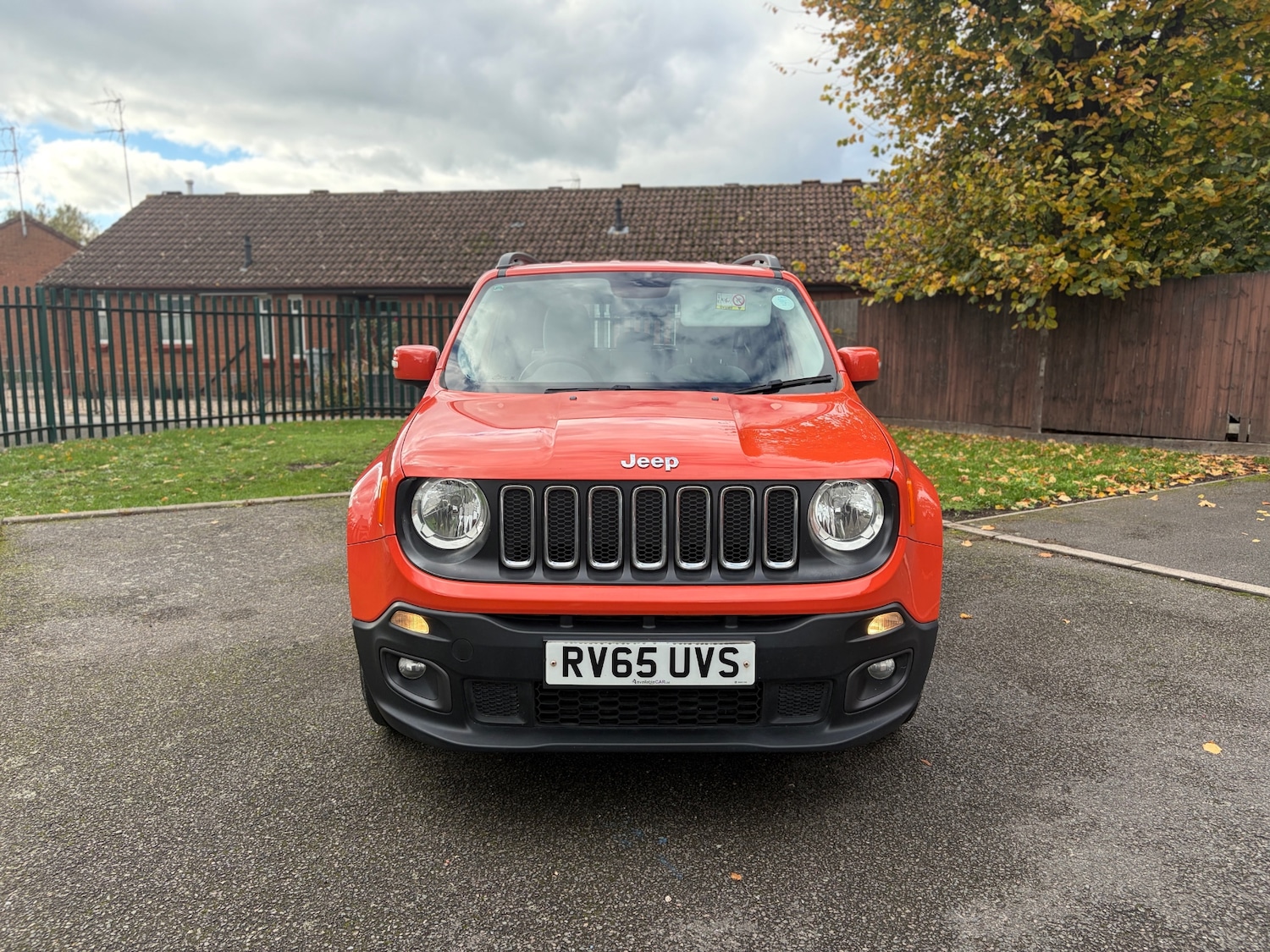 Used Jeep Renegade 2015 for sale - 76352585: Photo 1