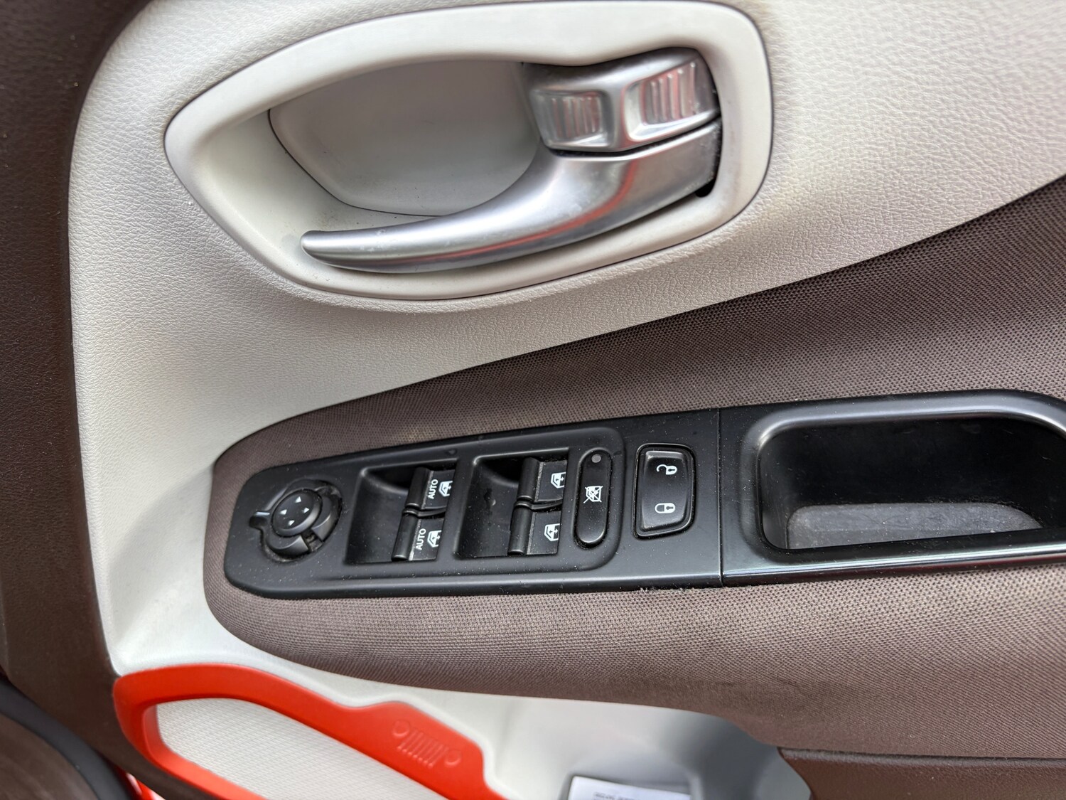 Used Jeep Renegade 2015 for sale - 76352585: Photo 18