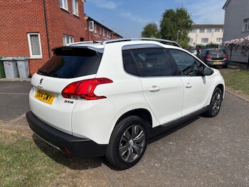 Used Peugeot 2008 2014 for sale - 75425312: Photo