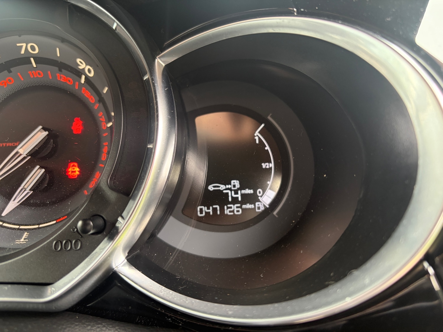 Used Citroen DS3 2015 for sale - 77989390: Photo 12