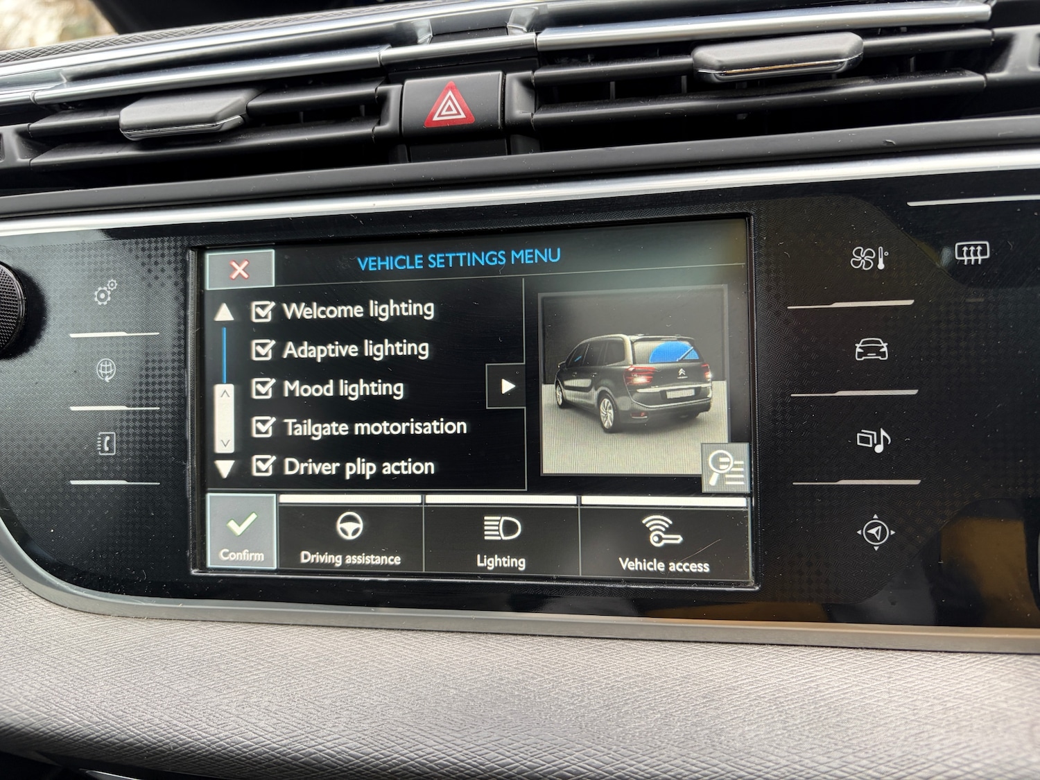 Used Citroen C4 Grand Picasso 2015 for sale - 76532317: Photo 34