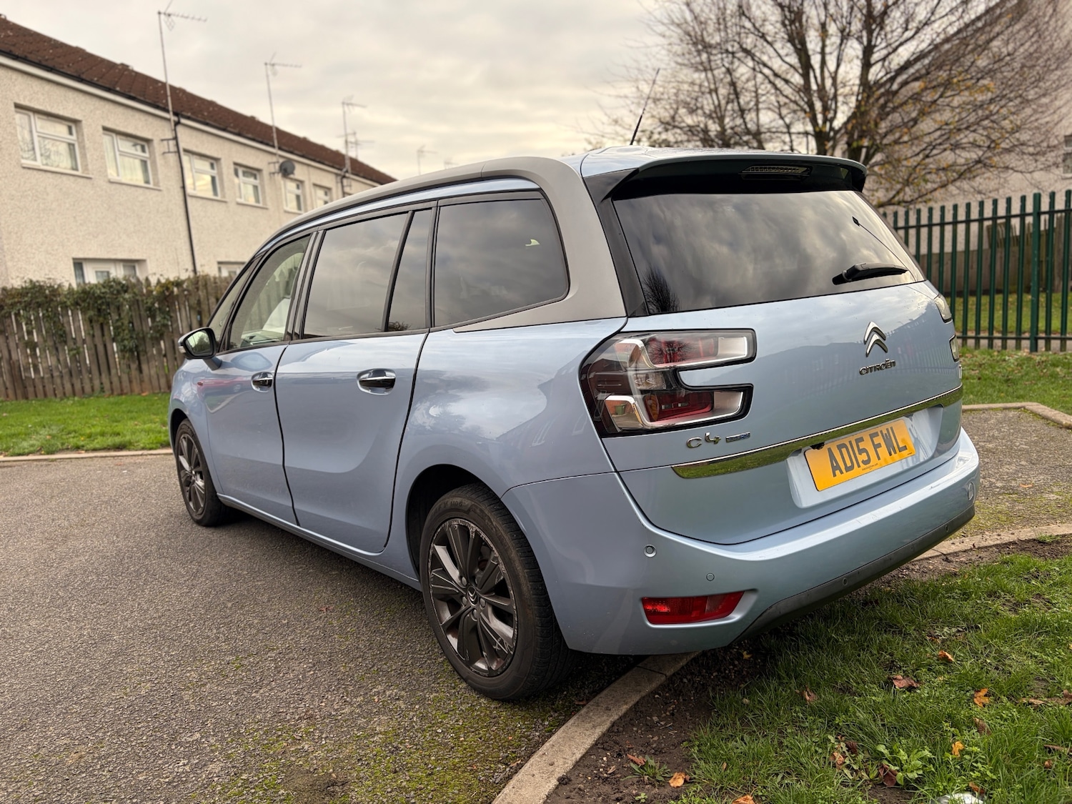 Used Citroen C4 Grand Picasso 2015 for sale - 76532317: Photo 5