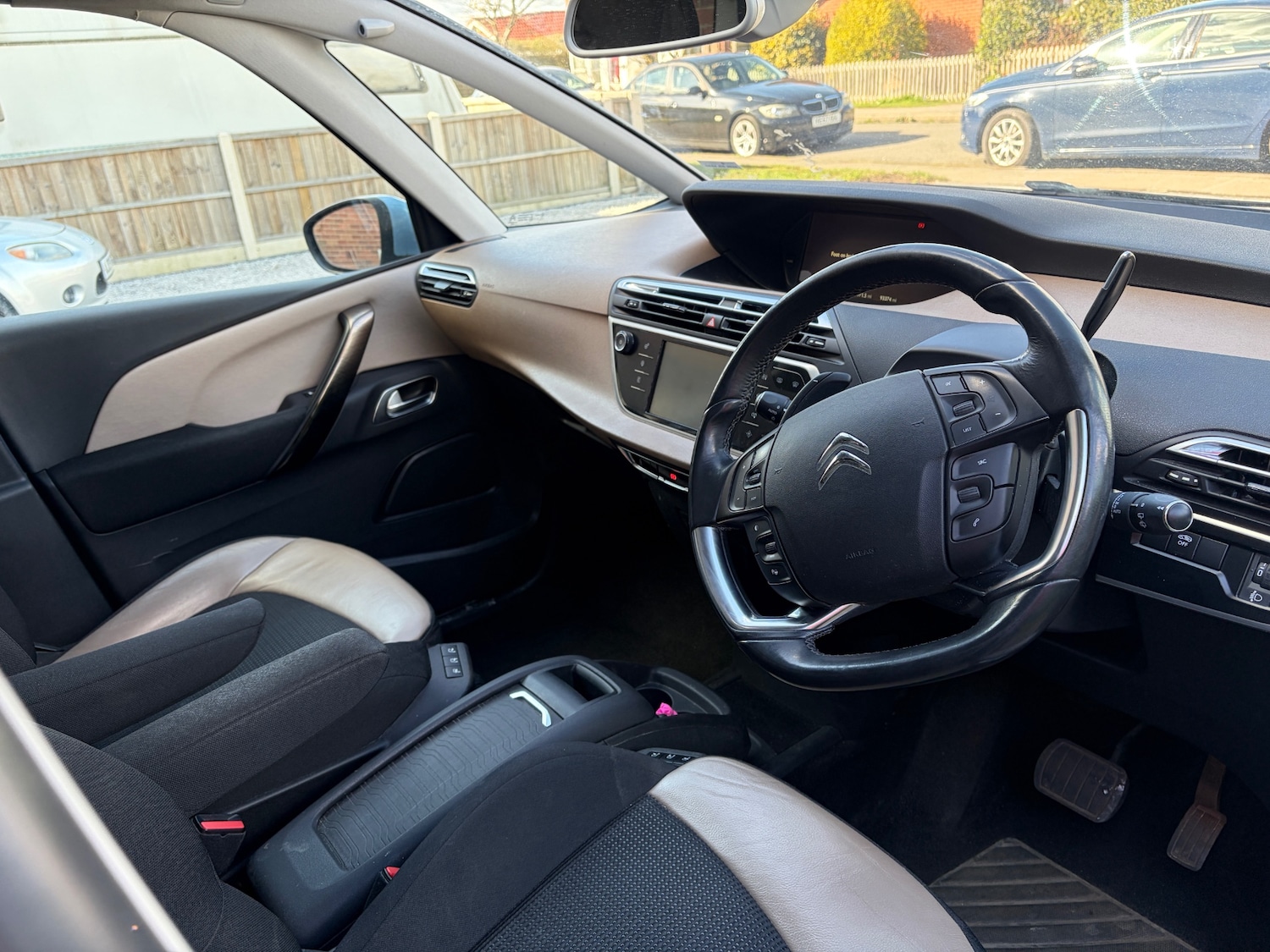 Used Citroen Grand C4 Picasso 2014 for sale - 77889372: Photo 17