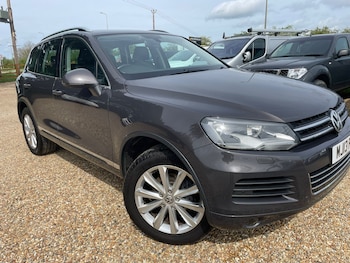 Used Volkswagen Touareg 2013 for sale - 75484236: Photo